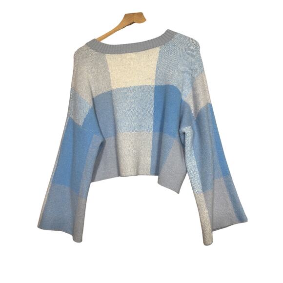 Jessica Simpson Cropped Flare Sleeve Sweater L Y2K Colorblock Soft Pastel Cozy - Picture 2 of 7